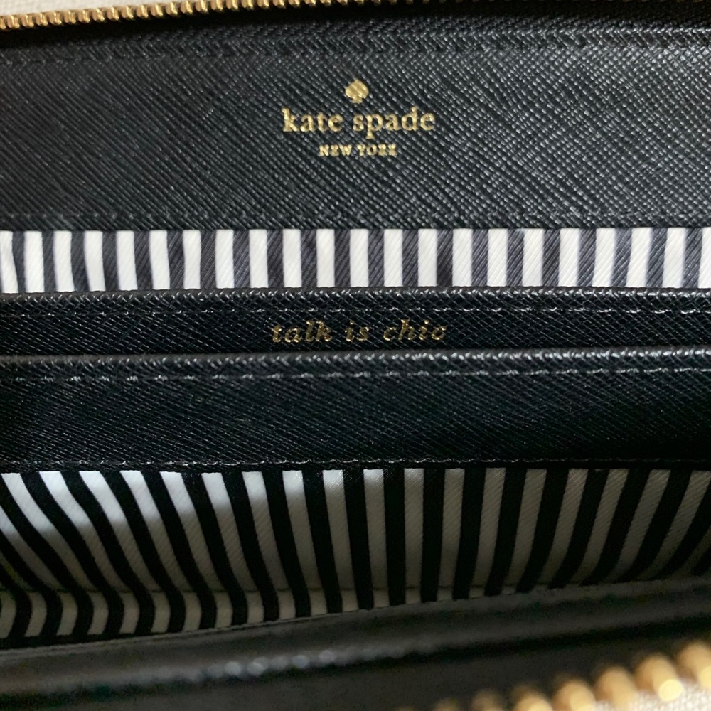 Kate Spade Wallet - Picture 4 of 5